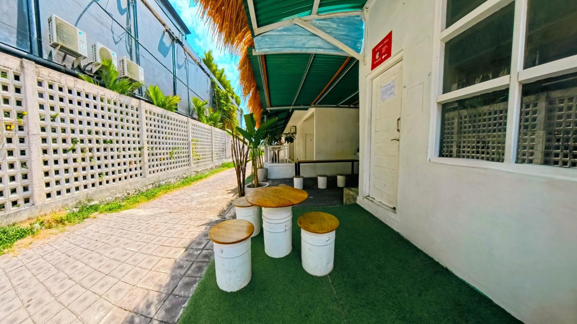 My Capsule Canggu Exterior photo
